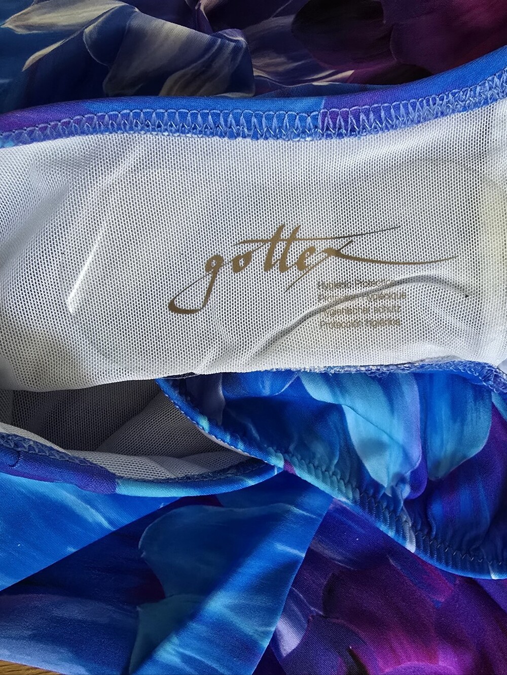 Gottex Womens Multicolor One-Piece Swimsuit - Pink, Purple & Blue - Picture 8 of 8